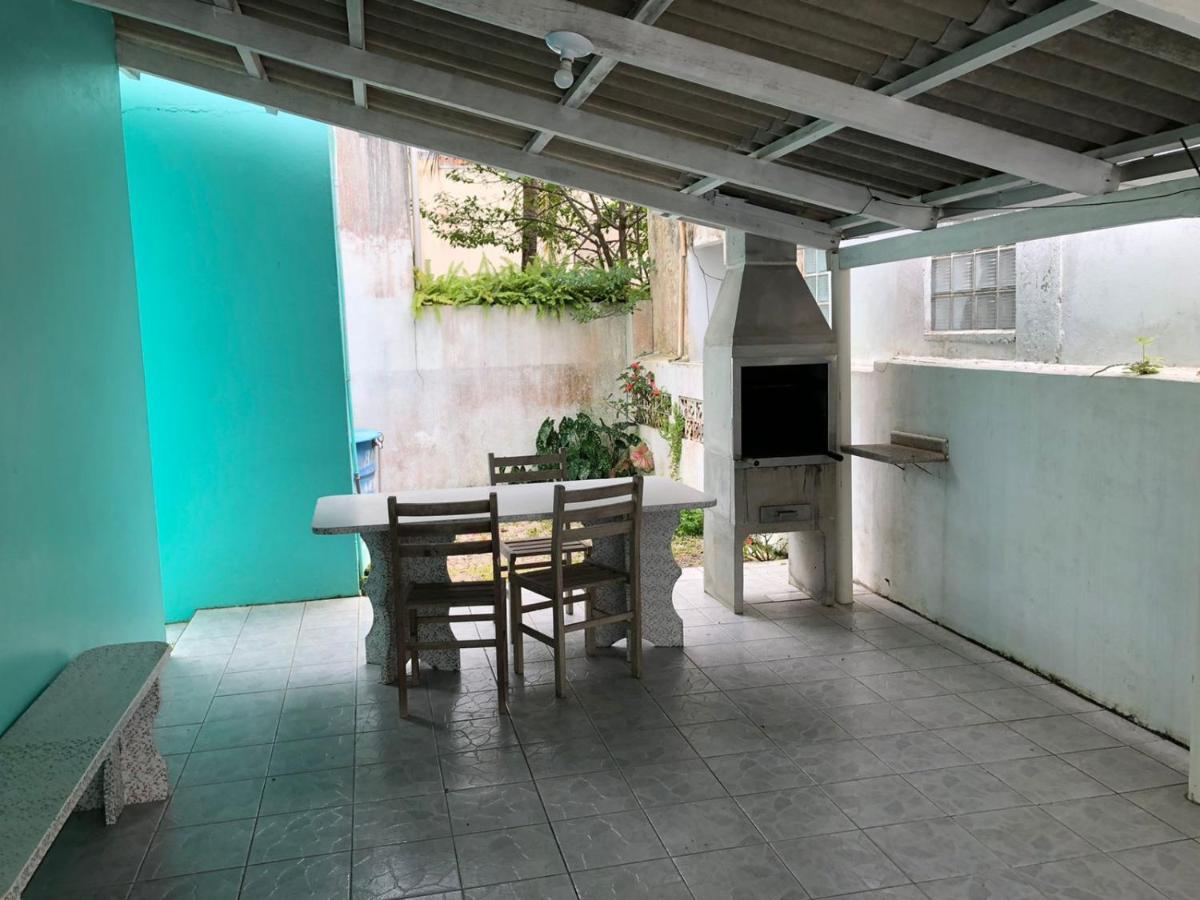 Casa Praia Em 봄비나스 외부 사진